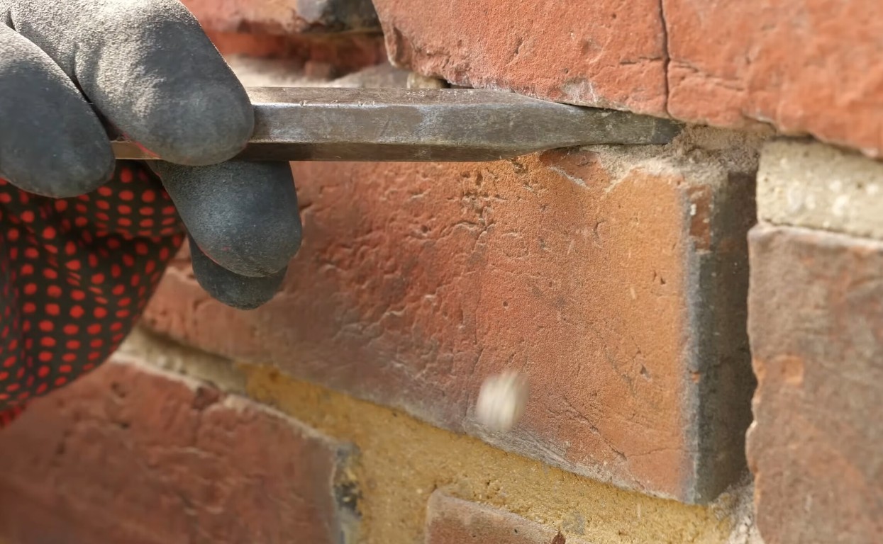 Tuckpointing & Repointing Services by professional masonry contractors in Fort Wayne, Indiana